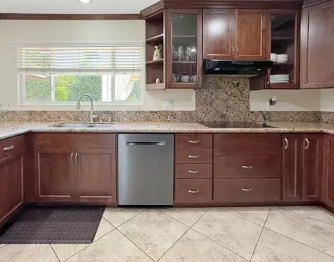 10700 Meadow Glen Way E, Escondido, CA 92026 photo 10