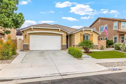 37833 Apache Plume Dr, Murrieta, CA 92563