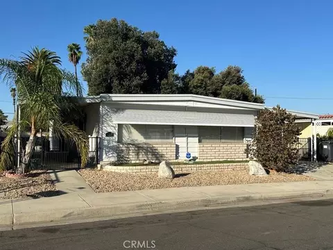 1542 Carlotta Dr, Hemet, CA 92543