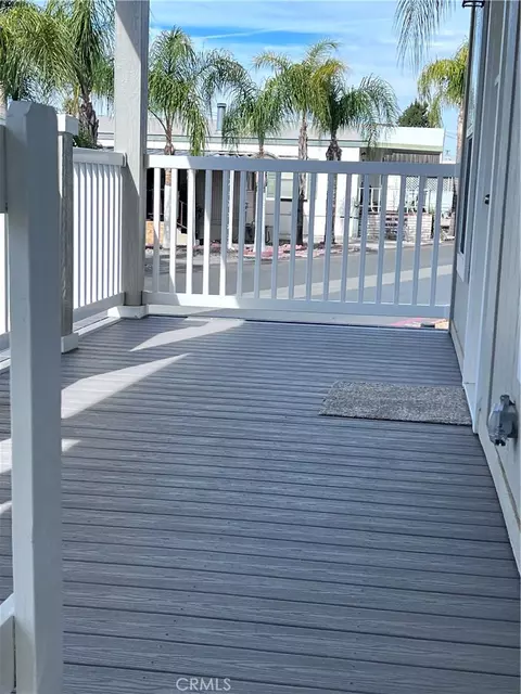 1445 Florida Ave W #80, Hemet, CA 92543