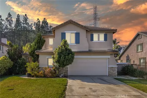 8353 Clover Creek Rd, Riverside, CA 92508