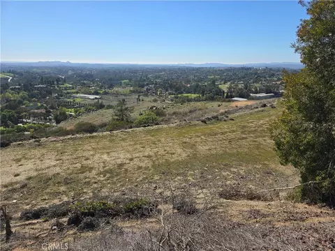 1387 Las Vistas Rd, Fallbrook, CA 92028 photo 5