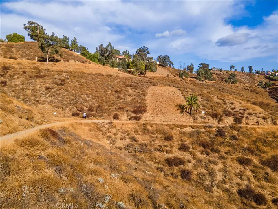  35 Lake View Ave, Lake Elsinore, CA 92530 photo 11