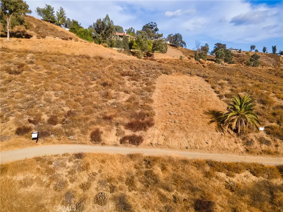  35 Lake View Ave, Lake Elsinore, CA 92530 photo 7