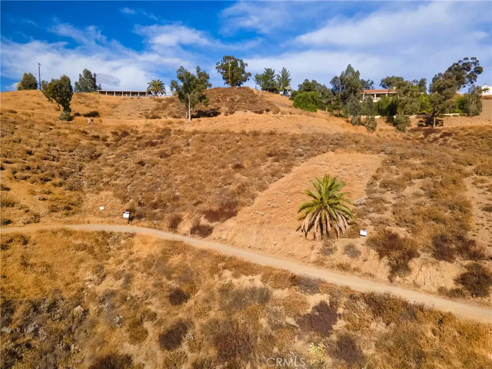  35 Lake View Ave, Lake Elsinore, CA 92530 photo 12