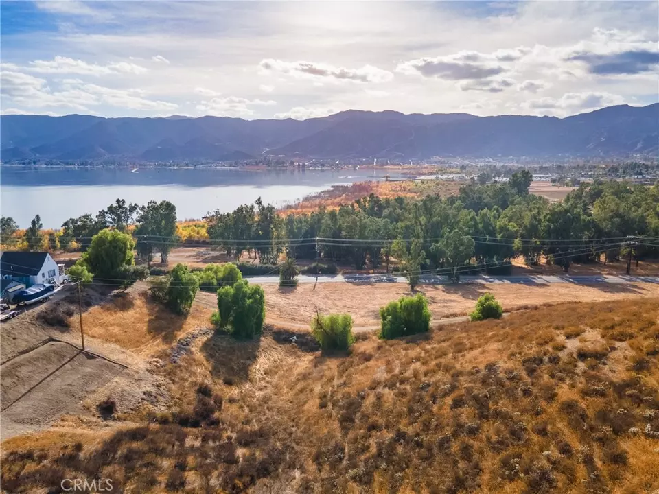  35 Lake View Ave, Lake Elsinore, CA 92530 photo 14