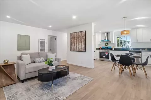 434 S State St, Hemet, CA 92543