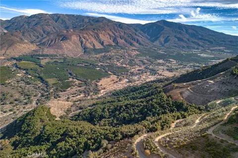 49 Maridge Rd, Valley Center, CA 92082