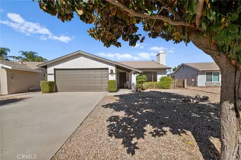 2313 El Rancho Dr, Hemet, CA 92545