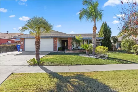 4134 Grimsby Ln, Riverside, CA 92505