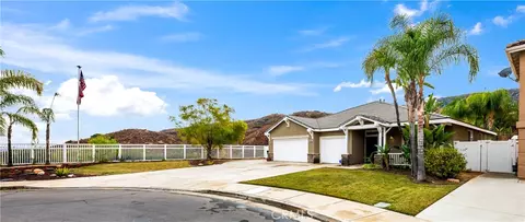 27675 Trailhead Ct, Corona, CA 92883