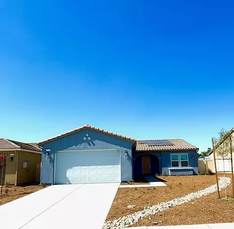 3003 Desiree Dr, San Jacinto, CA 92582