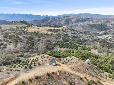 45811 Camaron Rd, Temecula, CA 92590 photo 4
