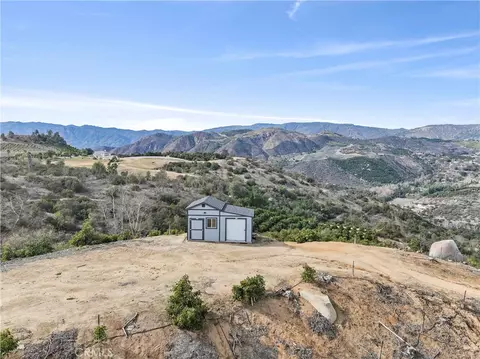 45811 Camaron Rd, Temecula, CA 92590 photo 5