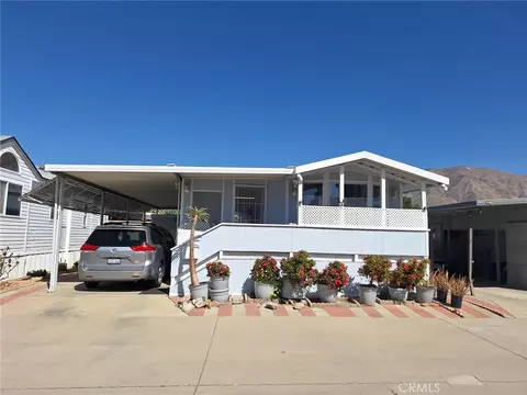 819 Acorn Dr, San Jacinto, CA 92583