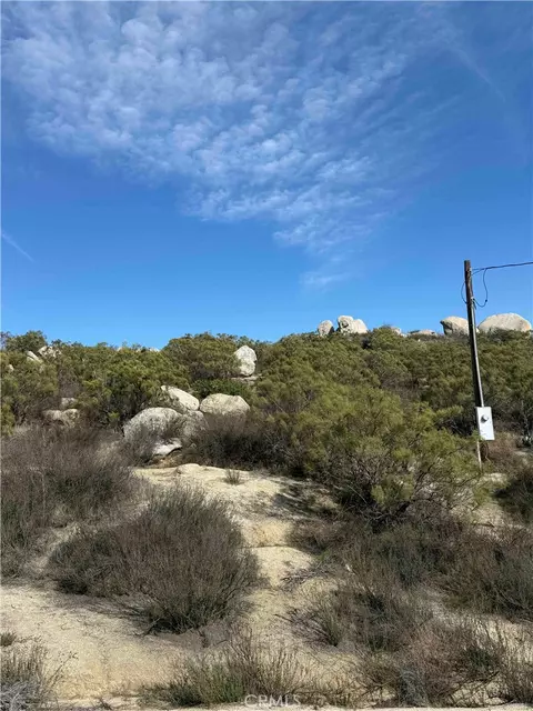 40680 Faure Rd, Hemet, CA 92544 photo 4