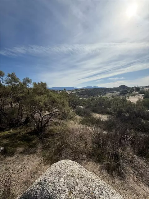 40680 Faure Rd, Hemet, CA 92544 photo 8