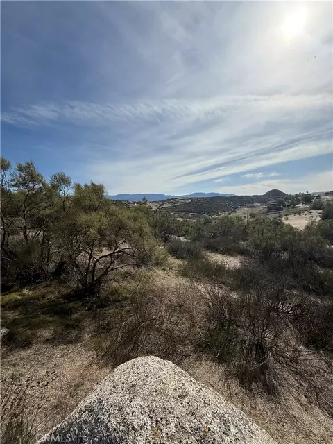 40680 Faure Rd, Hemet, CA 92544 photo 9