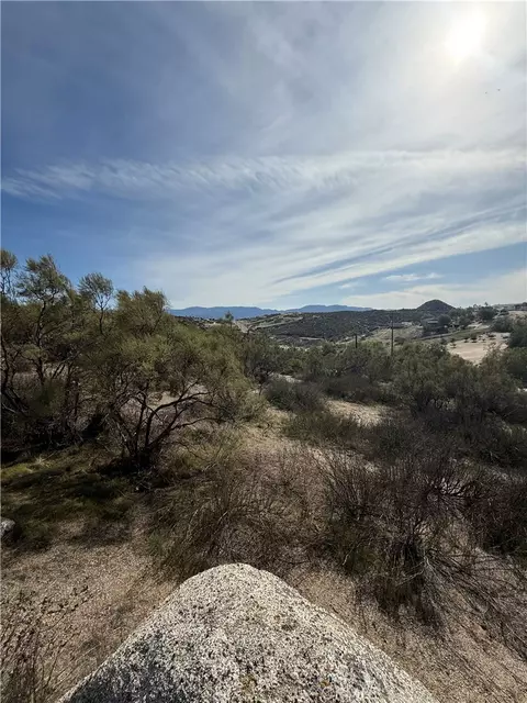 40680 Faure Rd, Hemet, CA 92544 photo 6