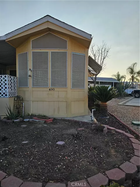 1295 S Cawston Ave #490, Hemet, CA 92545