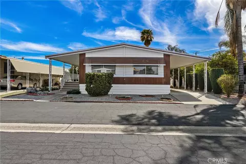 1525 W Oakland Ave #2, Hemet, CA 92543