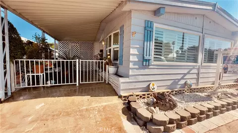 601 N Kirby St #292, Hemet, CA 92545
