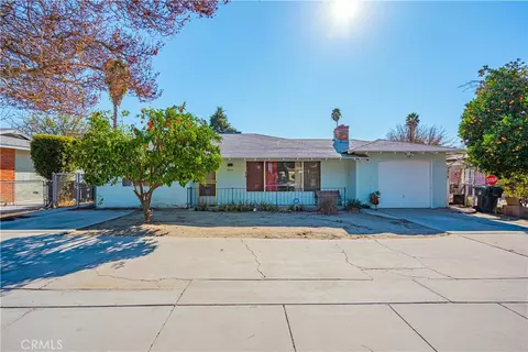 1015 E Oakland Ave, Hemet, CA 92543