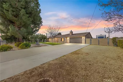 7888 Hemlock Ave, Hesperia, CA 92345 photo 1