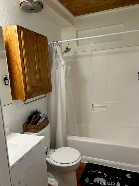 Bath - 2057 3rd, Big Bear City, CA 92315 photo 1 of 2