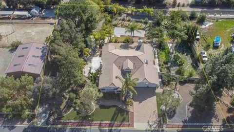 30640 Rockridge Rd, Lake Elsinore, CA 92530