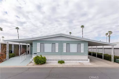 601 N Kirby St #151, Hemet, CA 92545
