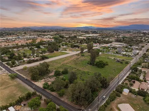 24370 Adams Ave, Murrieta, CA 92562