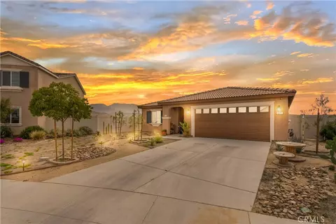 337 Morning Light Pl, San Jacinto, CA 92583