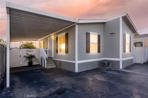 10513 Magnolia Ave #E2, Riverside, CA 92505