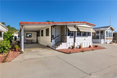 1365 Sierra Dr, San Jacinto, CA 92583