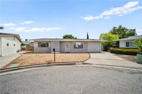 820 S Alessandro St, Hemet, CA 92543