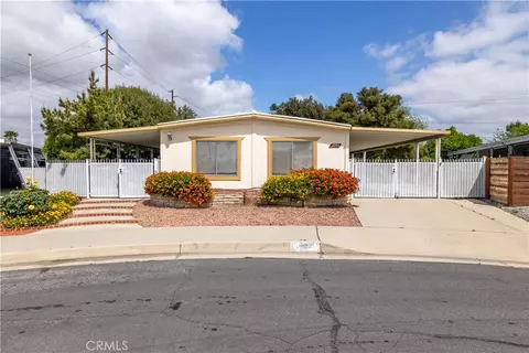 1690 Carlotta Dr, Hemet, CA 92543