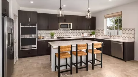 2685 Hannah Creek Ln, Rialto, CA 92377