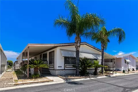 1300 W Menlo Ave #215, Hemet, CA 92543