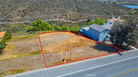 22150 Vacation, Canyon Lake, CA 92587