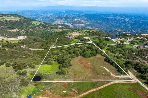 22 El Cerezo Rd, Murrieta, CA 92562