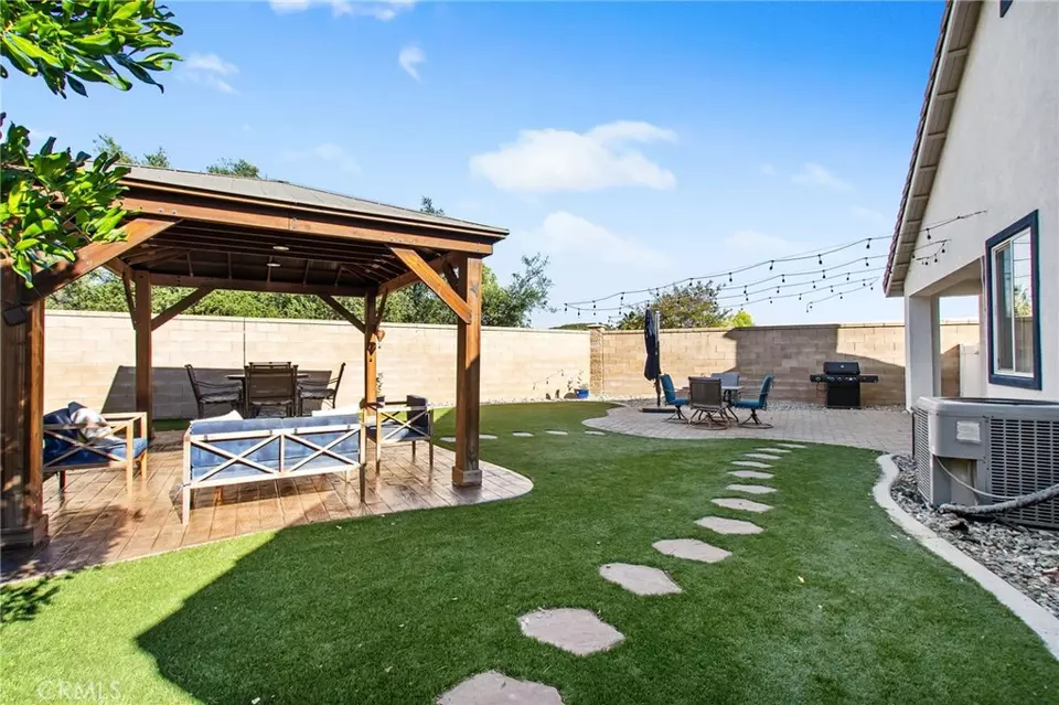 Exterior - 27335 Wedgewood Way, Murrieta, CA 92562 photo 10 of 13