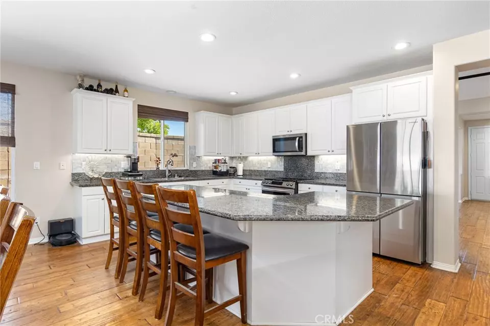 Kitchen - 27335 Wedgewood Way, Murrieta, CA 92562 photo 1 of 4