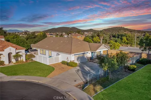 View/Area - 27335 Wedgewood Way, Murrieta, CA 92562 photo 1 of 6