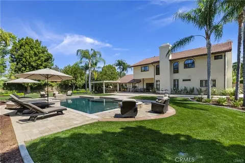 1623 Northhampton Dr, Riverside, CA 92506