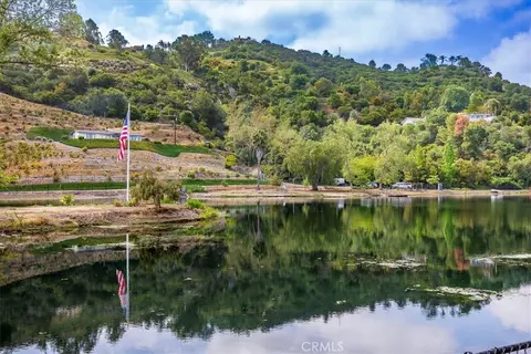 View/Area - 40057 S Shore Rd, Fallbrook, CA 92028 photo 8 of 20