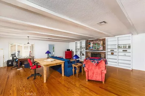 Living - 40057 S Shore Rd, Fallbrook, CA 92028 photo 1 of 4