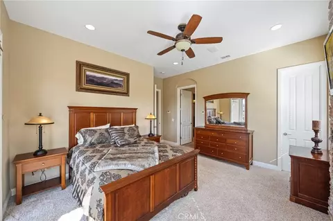 Bedroom - 44195 Sunset Ter, Temecula, CA 92590 photo 4 of 4