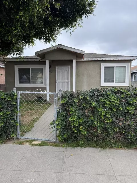 1030 E M St, Wilmington, CA 90744