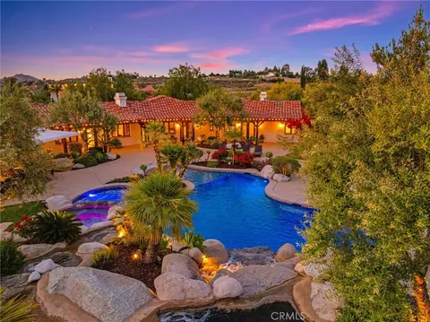 39190 Corte Venture, Temecula, CA 92592